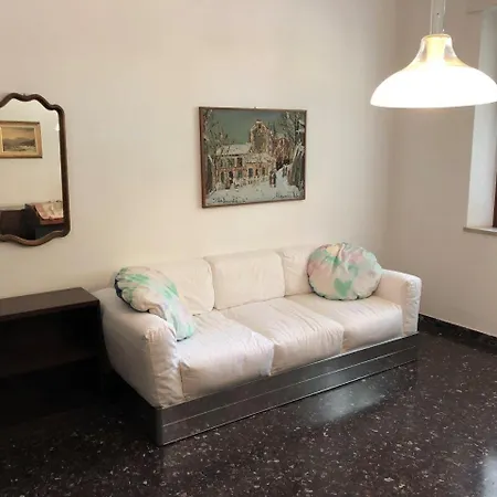 Lägenhet La Montagnola